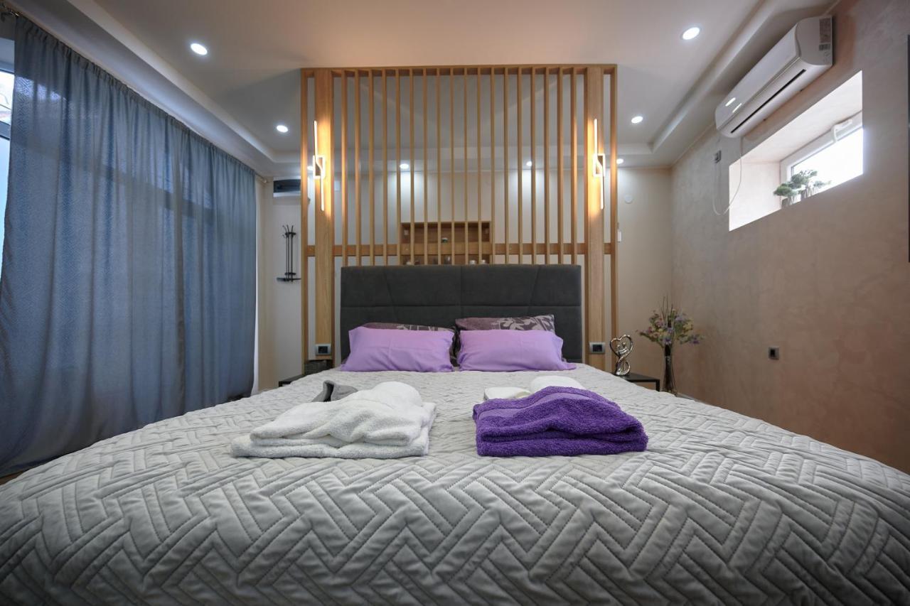 Vanimi Lux Apartmani Kikinda Buitenkant foto