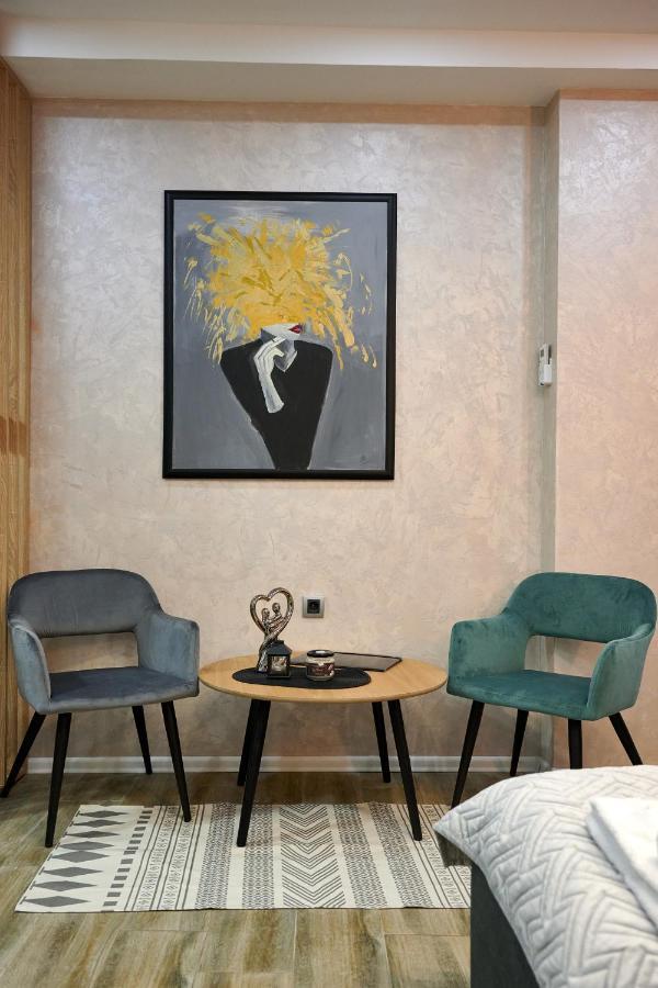Vanimi Lux Apartmani Kikinda Buitenkant foto