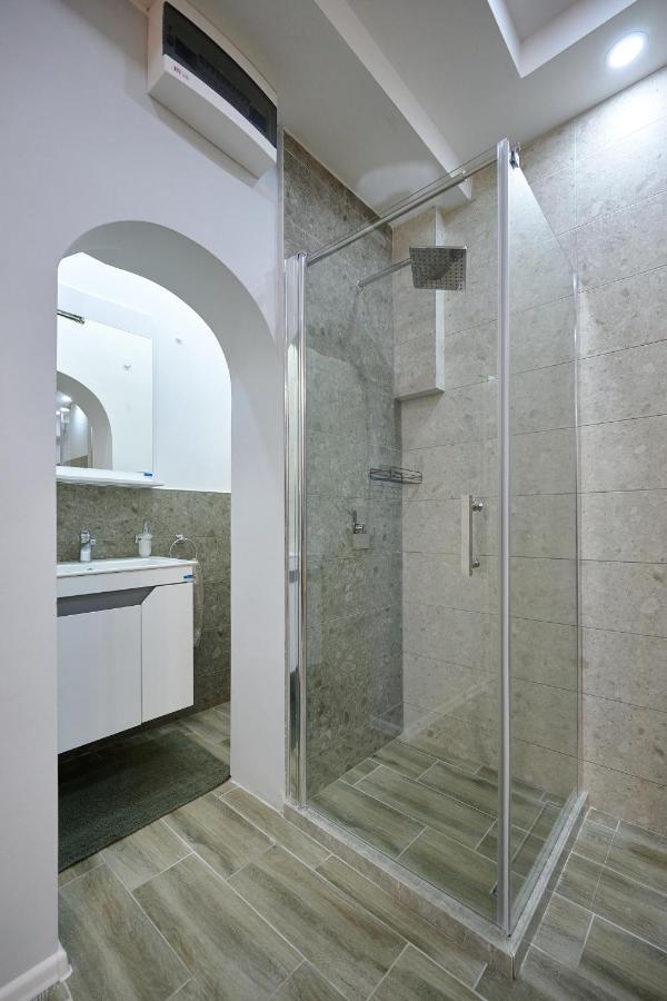 Vanimi Lux Apartmani Kikinda Buitenkant foto