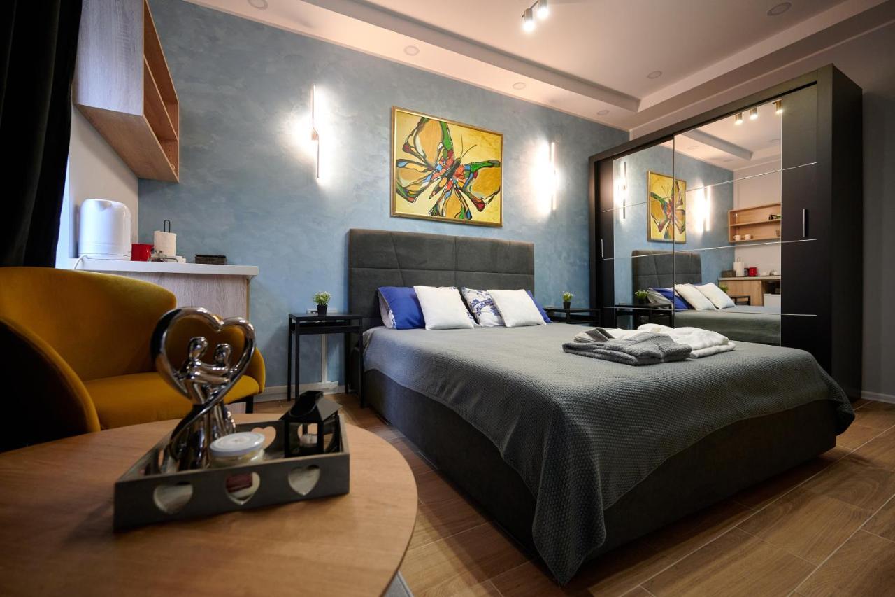 Vanimi Lux Apartmani Kikinda Buitenkant foto